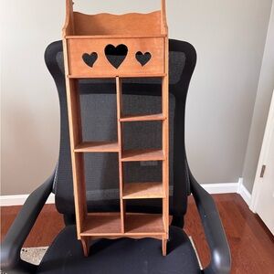 Wooden Heart Shelf Display Unit - Brown